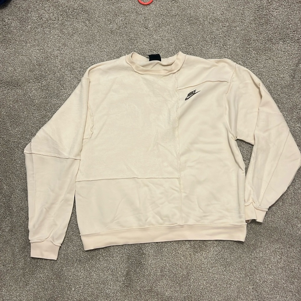 NIKE patchwork sweatshirt